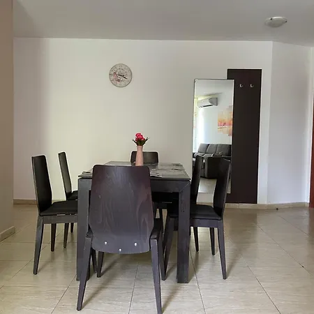 2-bedroom Apartment, Perfect For Families Slantchev Briag