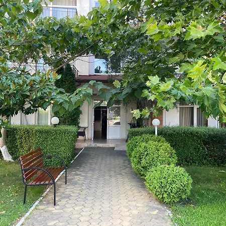 2-bedroom Apartment, Perfect For Families Appartement *