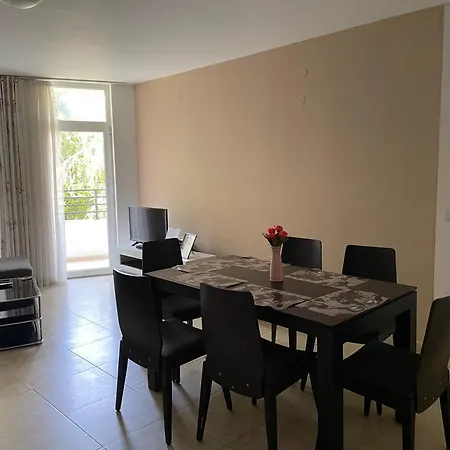 2-bedroom Apartment, Perfect For Families Apartament *
